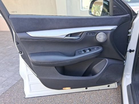 Used 2019 INFINITI QX50 Essential w/ Sensory Package image 13