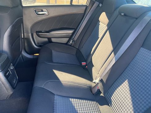 Used 2022 Dodge Charger R/T w/ Blacktop Package image 37