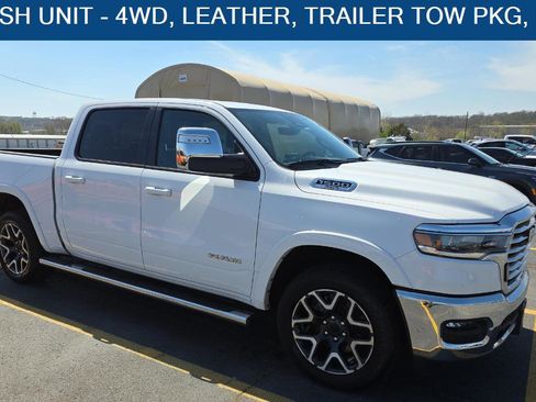 Used 2025 RAM 1500 Laramie AWD/4WD image 1
