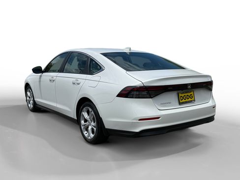 Used 2025 Honda Accord LX image 3