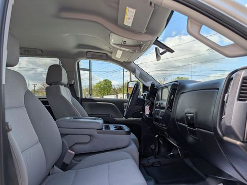 Used 2018 Chevrolet Silverado 2500 W/T w/ WT Convenience Package image 16