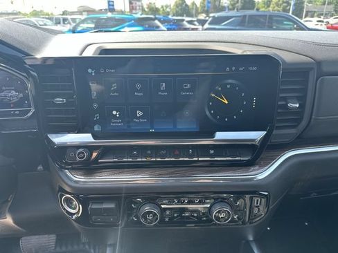 Used 2023 Chevrolet Silverado 1500 RST w/ Redline Edition AWD/4WD image 16