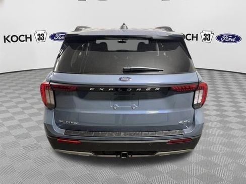 New 2026 Ford Explorer Active w/ Active Comfort Package image 4