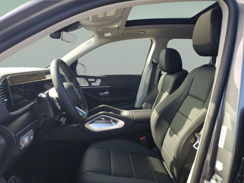 Certified 2026 Mercedes-Benz GLS 450 4MATIC image 25