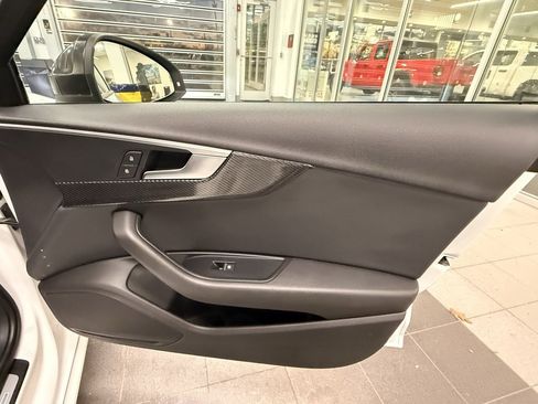 Used 2017 Audi A4 2.0T w/ Convenience Package image 37