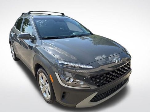 Used 2023 Hyundai Kona SEL FWD image 7