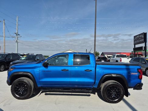 Used 2023 Chevrolet Colorado Trail Boss w/ Advanced Trailering Package AWD/4WD image 9