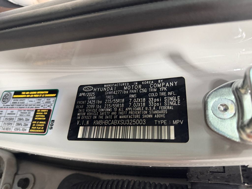 Used 2025 Hyundai Kona SEL AWD/4WD image 30