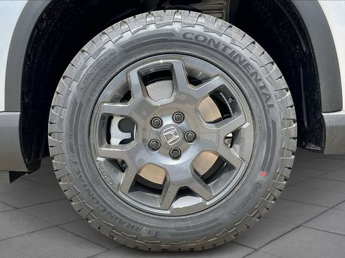 New 2025 Honda Pilot TrailSport image 11