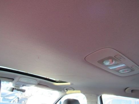 Used 2020 Volkswagen Passat 2.0T SE w/ Sunroof Package image 38