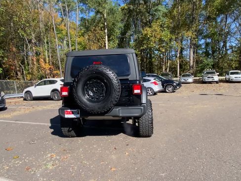 Used 2022 Jeep Wrangler Unlimited Sport image 2