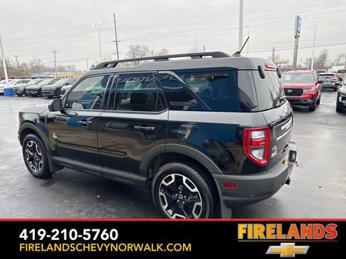 Used 2022 Ford Bronco Sport Outer Banks w/ Tech Package image 4