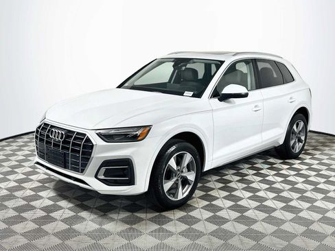 Certified 2023 Audi Q5 2.0T Premium Plus AWD/4WD image 3