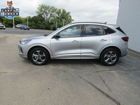 Used 2023 Ford Escape ST-Line w/ Tech Pack #1 image 2