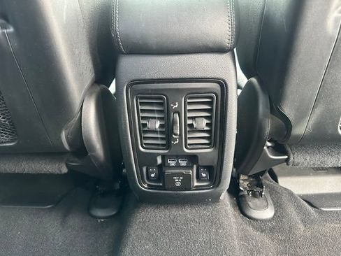 Used 2019 Dodge Durango R/T w/ Blacktop Package AWD/4WD image 17