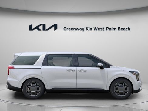 New 2026 Kia Carnival EX FWD image 9