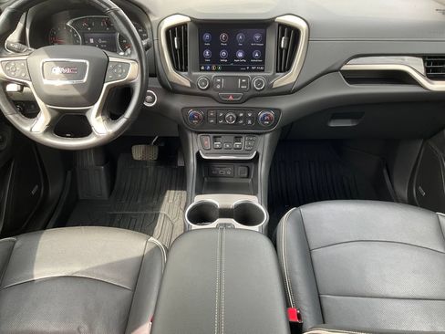 Used 2020 GMC Terrain Denali w/ Denali Premium Package AWD/4WD image 3