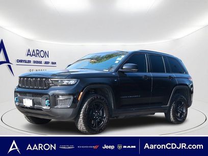 Used 2022 Jeep Grand Cherokee Trailhawk w/ Advanced Protech Group II