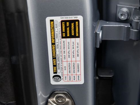 Used 2023 Lamborghini Urus S image 34