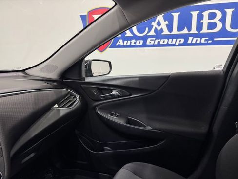 Used 2021 Chevrolet Malibu LT w/ Redline Edition image 23