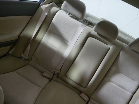 Used 2009 Honda Accord LX image 12