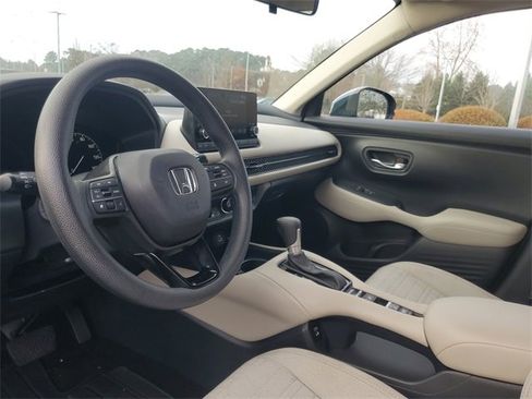 Certified 2025 Honda HR-V LX image 12