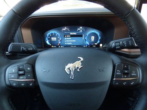 New 2025 Ford Bronco Sport Outer Banks w/ Outer Banks Tech Package+ image 23