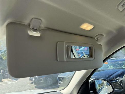 Used 2022 BMW X7 xDrive40i w/ Parking Assistance Package image 29