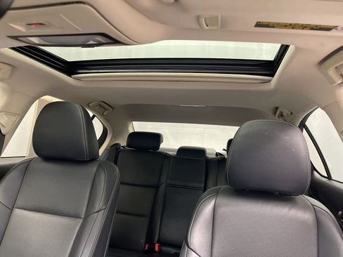 Used 2016 Lexus GS 200t w/ Premium Package image 9