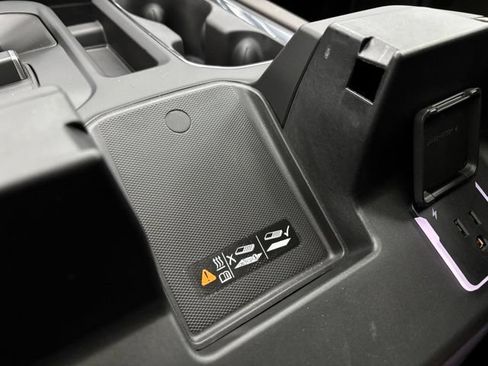 New 2026 GMC Sierra 1500 Denali AWD/4WD image 32