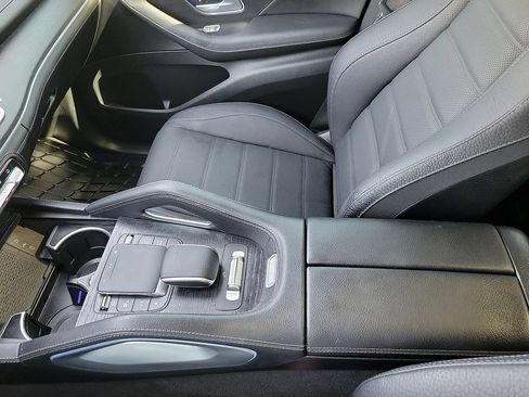 Certified 2024 Mercedes-Benz GLS 450 4MATIC image 22