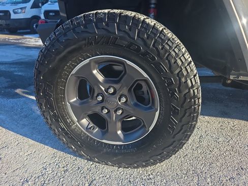 Used 2020 Jeep Gladiator Rubicon image 24