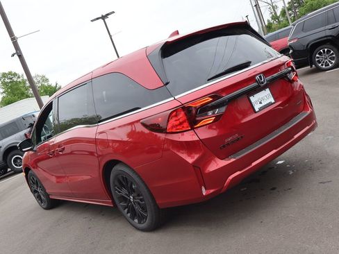 New 2026 Honda Odyssey Sport-L image 3