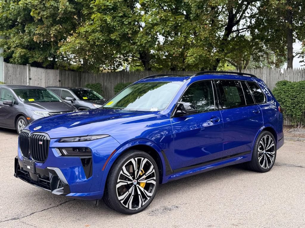 Used 2023 BMW X7 M60i w/ Executive Package AWD/4WD image 2