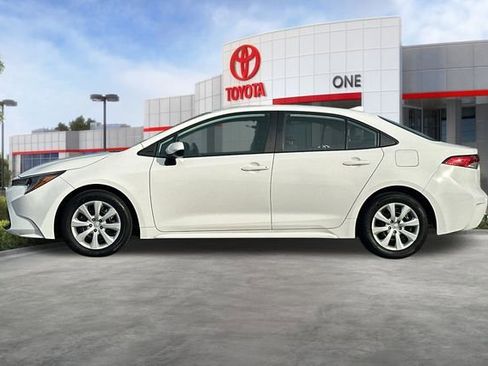 Used 2024 Toyota Corolla LE image 8
