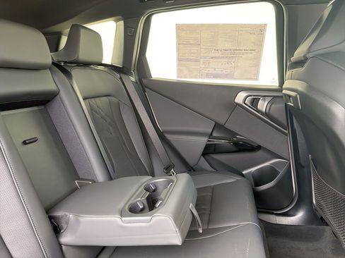 New 2026 BMW X3 xDrive30 w/ Premium Package image 16