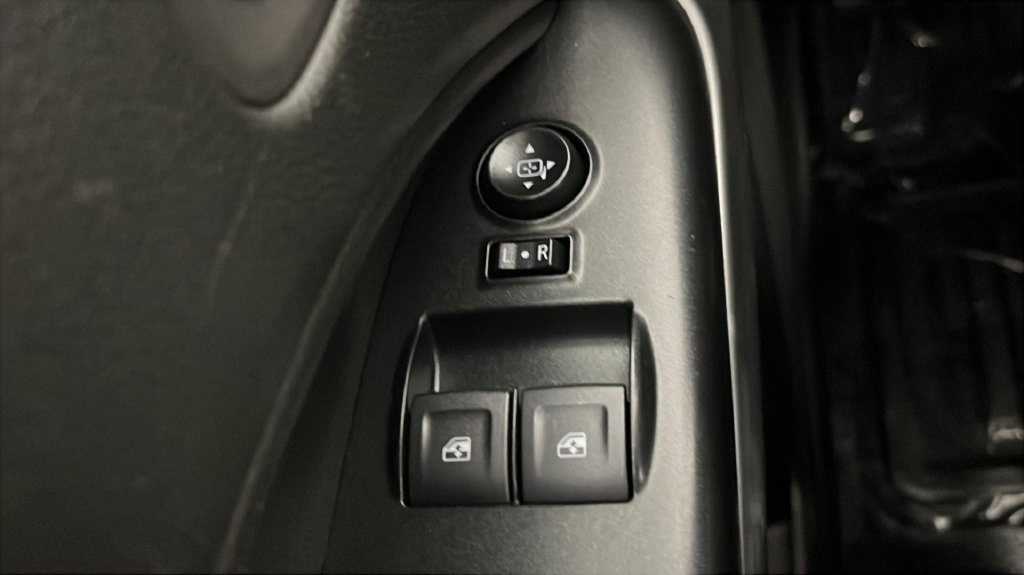 Used 2022 Chevrolet Colorado LT w/ Fleet Safety Package RWD image 24