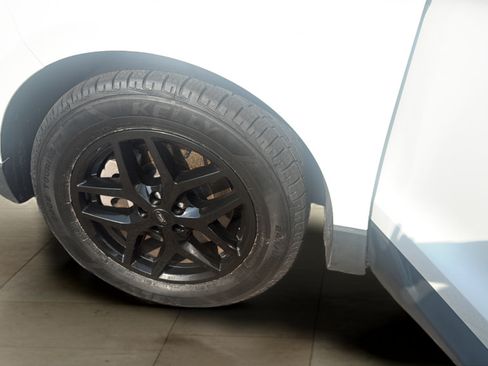 Certified 2024 Ford Edge SEL AWD/4WD image 36