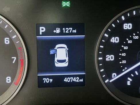 Used 2020 Hyundai Tucson SEL w/ Winter Weather Package image 20