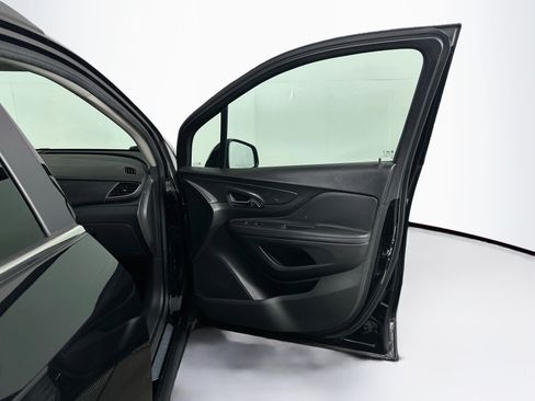 Used 2019 Buick Encore Preferred FWD image 30