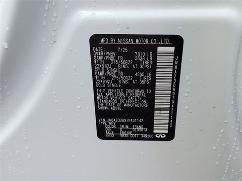 New 2026 INFINITI QX80 4WD image 34