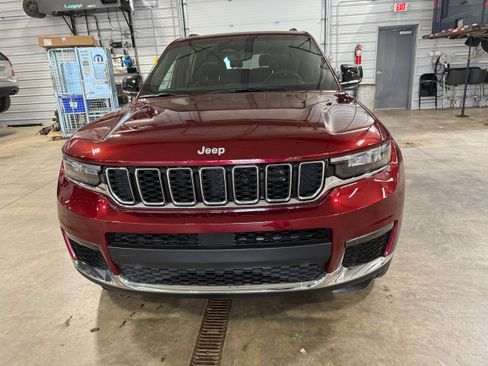 Used 2024 Jeep Grand Cherokee L Limited w/ Trailer Tow Package AWD/4WD image 51