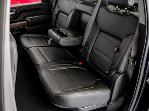 Used 2023 GMC Sierra 3500 Denali w/ Denali Ultimate Package AWD/4WD image 37