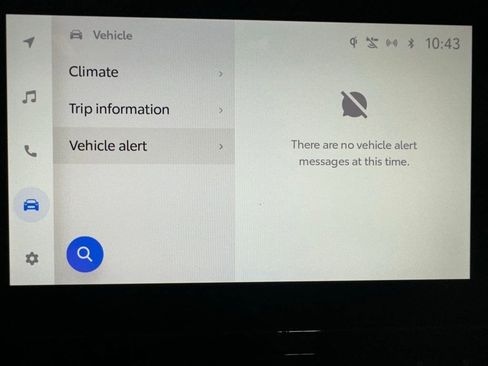 Used 2025 Toyota Highlander XLE image 34