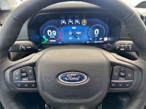 New 2025 Ford Ranger Lariat w/ Chrome Accent Package image 38