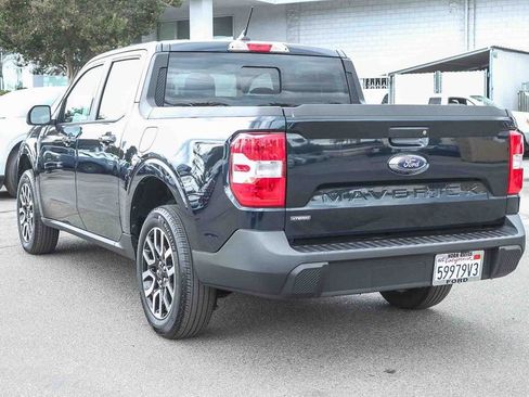 Used 2023 Ford Maverick Lariat FWD image 9