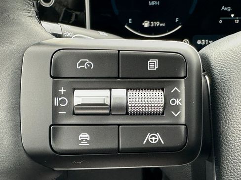 Certified 2025 Hyundai Santa Fe Limited AWD/4WD image 35