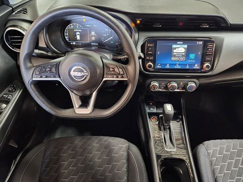 Used 2023 Nissan Kicks SV image 46