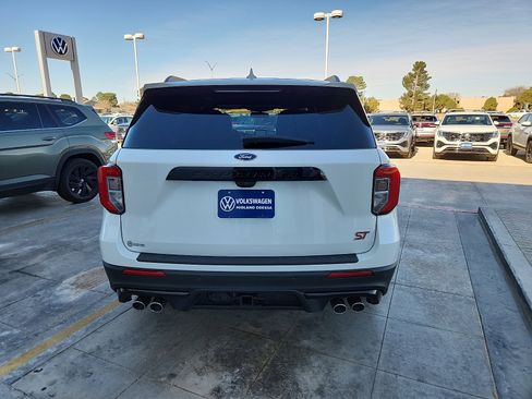 Used 2023 Ford Explorer ST w/ Equipment Group 401A image 6