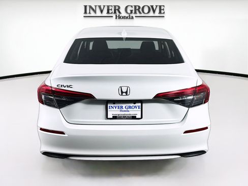 Used 2022 Honda Civic EX image 6